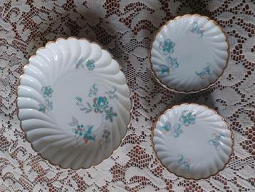 PETIT-FOUR STEL. beschikbaar voor biedingen