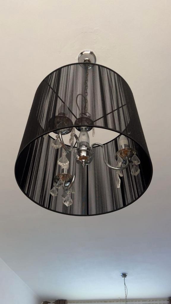 2 Kroonluchters - Stijlvol en Elegant, Huis en Inrichting, Lampen | Hanglampen, Zo goed als nieuw, 50 tot 75 cm, Overige materialen