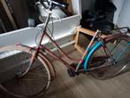 Oude Damesfiets - Opknapper of Onderdelen, Fietsen en Brommers, Ophalen of Verzenden, Gebruikt, Versnellingen