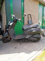 Mio 50 zwart met rode lijnen komt uit 2013, Fietsen en Brommers, Scooters | SYM, Ophalen, Gebruikt, Benzine, Overige modellen