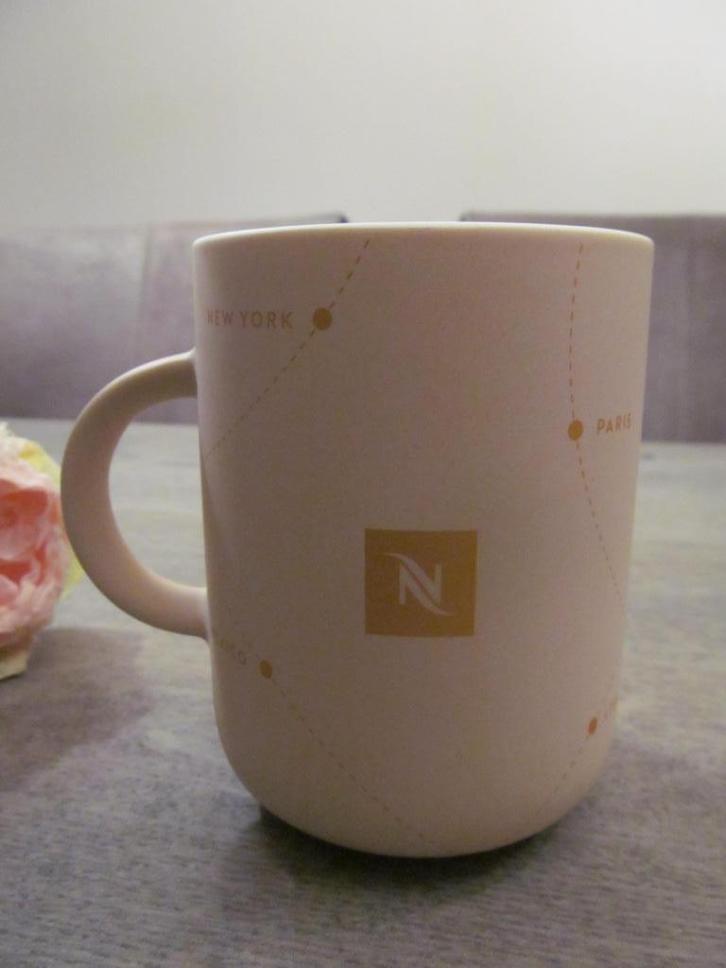 Nespresso Vertuo Advent Calendar Beker Limited, Huis en Inrichting, Keuken | Servies, Zo goed als nieuw, Overige typen, Overige stijlen