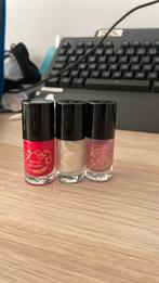 essence kerst nagellak, Ophalen of Verzenden, Zo goed als nieuw, Rood, Handen en Nagels