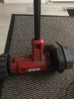 Skill onkruidborstel incl accu en lader, Tuin en Terras, Hand-tuingereedschap, Ophalen, Zo goed als nieuw