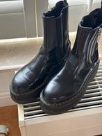 Zwarte Dr. Martens Chelsea Plateau zool  - Maat 39, Kleding | Dames, Schoenen, Ophalen of Verzenden, Zo goed als nieuw, Zwart