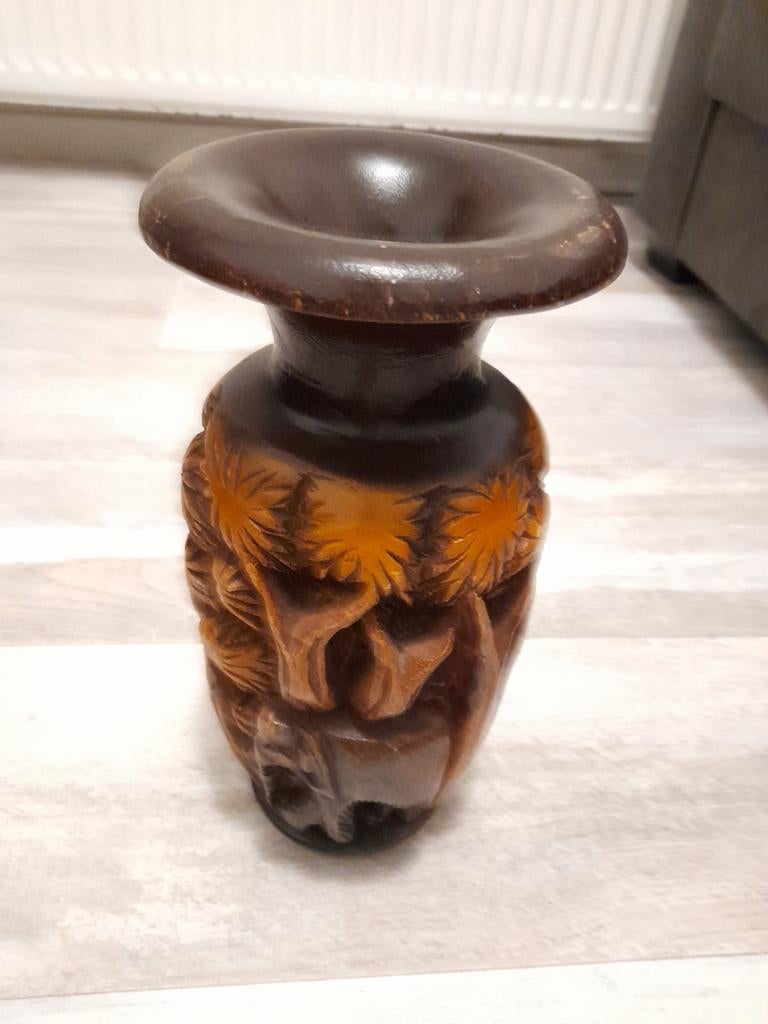 Houten vaas met olifanten, Antiek en Kunst, Ophalen of Verzenden