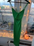 Zara Midi Jurk Cutout Groen S, Kleding | Dames, Jurken, Verzenden, Zara, Zo goed als nieuw, Knielengte