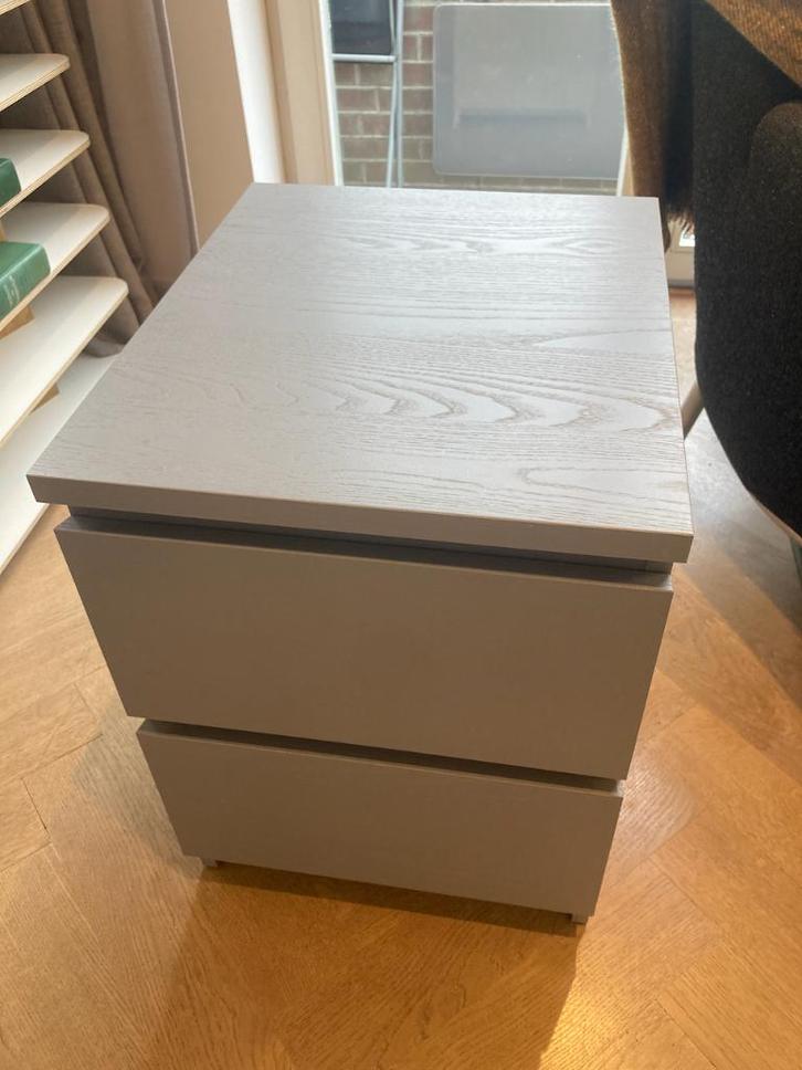 2x IKEA MALM ladekasten, gris, Huis en Inrichting, Slaapkamer | Nachtkastjes, Gebruikt, 55 tot 70 cm, Minder dan 45 cm, Overige materialen