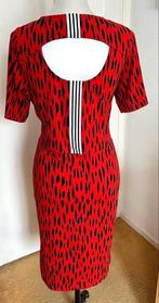 Juffrouw Jansen rode jurk maat 42[v], Maat 42/44 (L), Ophalen of Verzenden, Zo goed als nieuw, Rood