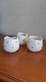 3 (bloem)potjes in vorm van ei, ook leuk met paaseieren erin, Ophalen of Verzenden, Zo goed als nieuw