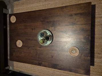 Massief eiken salontafel 1,17m x 0,76m beschikbaar voor biedingen