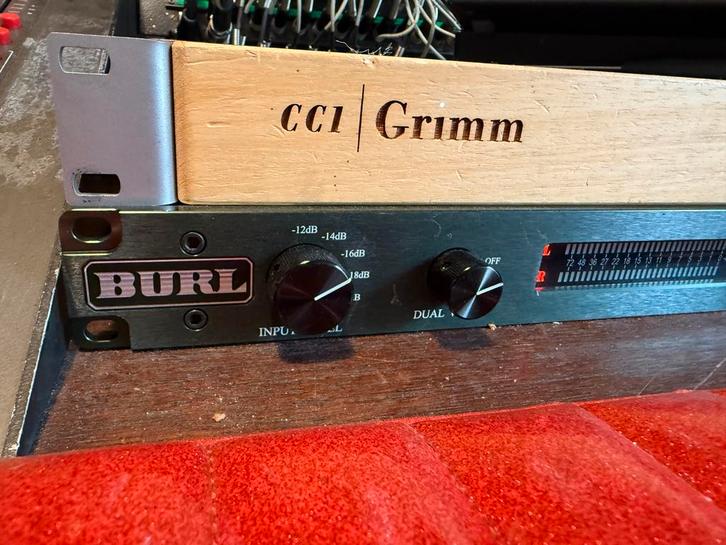 Grimm CC1 wordclock  ( identiek aan latere Mk 2), Audio, Tv en Foto, Professionele Audio-, Tv- en Video-apparatuur, Zo goed als nieuw