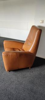 Leren fauteuils en hocker en 2 hoofdkussens, Huis en Inrichting, Fauteuils, Ophalen, Minder dan 75 cm, Leer, Zo goed als nieuw