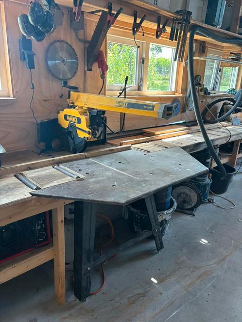 DeWalt DW722KN Paneelzaag + Gratis Rollenbank, Doe-het-zelf en Verbouw, Gereedschap | Zaagmachines, Gebruikt, Afkortzaag, Ophalen