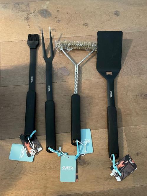 Gusta BBQ accessoires 4 delig Nieuw!, Tuin en Terras, Barbecue-accessoires, Nieuw, Verzenden