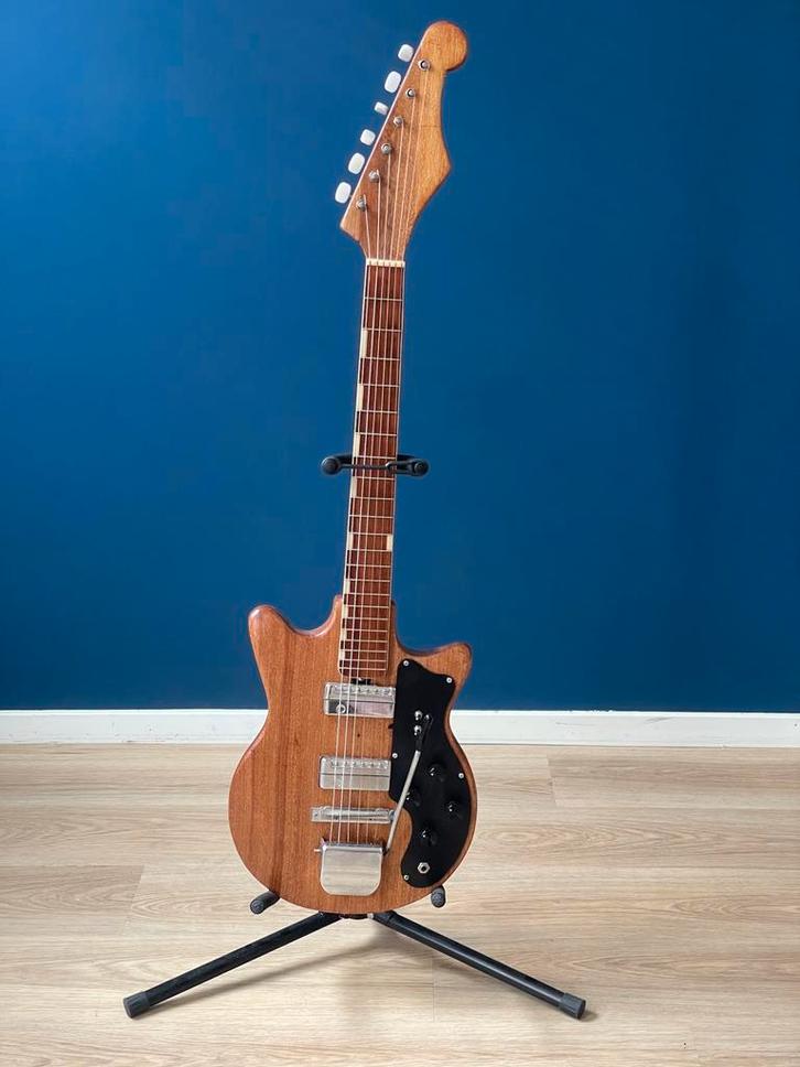 Vintage Teisco MJ-2L electrische gitaar, Muziek en Instrumenten, Snaarinstrumenten | Gitaren | Elektrisch, Gebruikt, Solid body