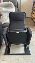Theaterstoel, Ophalen, Zo goed als nieuw, Minder dan 75 cm, 50 tot 75 cm