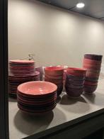 Servies set prachtige kleuren NIEUW!, Huis en Inrichting, Keuken | Servies, Ophalen, Nieuw, Overige stijlen, Aardewerk