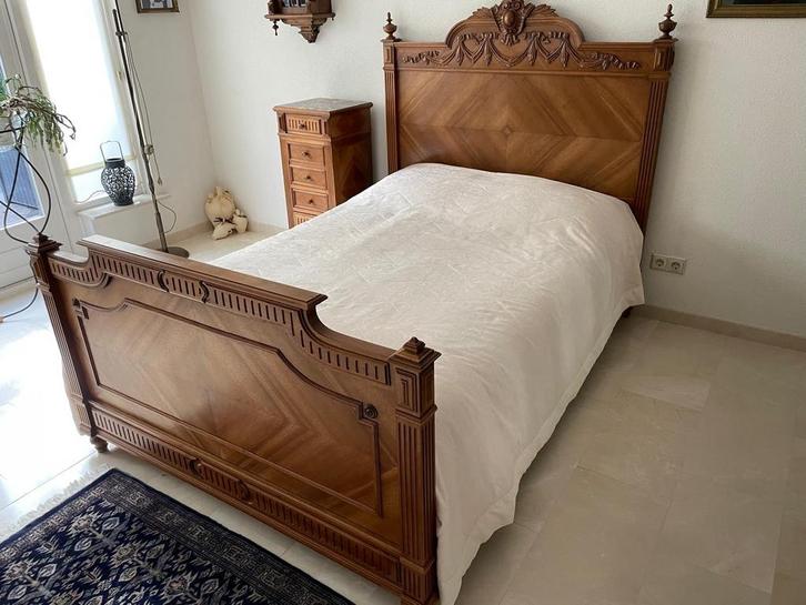 Antiek bed Louis XIV - 140x205 - Supernette staat!, Huis en Inrichting, Slaapkamer | Bedden, Zo goed als nieuw, Twijfelaar, 140 cm
