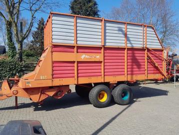 Kverneland TA 465 opraapwagen beschikbaar voor biedingen