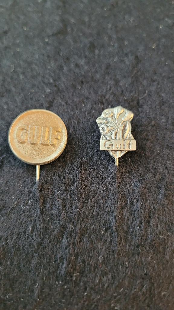 GULF speldjes, Verzamelen, Speldjes, Pins en Buttons, Zo goed als nieuw, Speldje of Pin, Merk, Verzenden