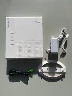 Experia Box V10 - Router met Modem, Ophalen of Verzenden, Gebruikt, Router met modem
