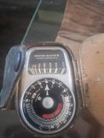 Weston Master III lichtmeter model 737, Ophalen