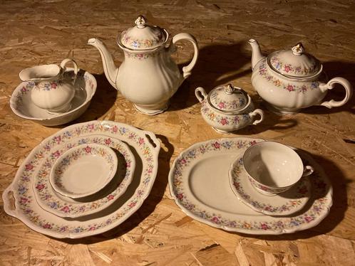 Hutschenreuther Ingeborg servies, Antiek en Kunst, Antiek | Servies compleet, Ophalen