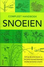Compleet handboek snoeien - Lewis Hill, Boeken, Ophalen of Verzenden, Zo goed als nieuw, Lewis Hill, Tuinieren en Tuinplanten