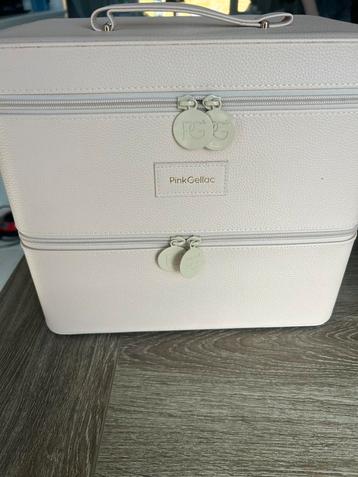 Pink  gellac storage case beschikbaar voor biedingen