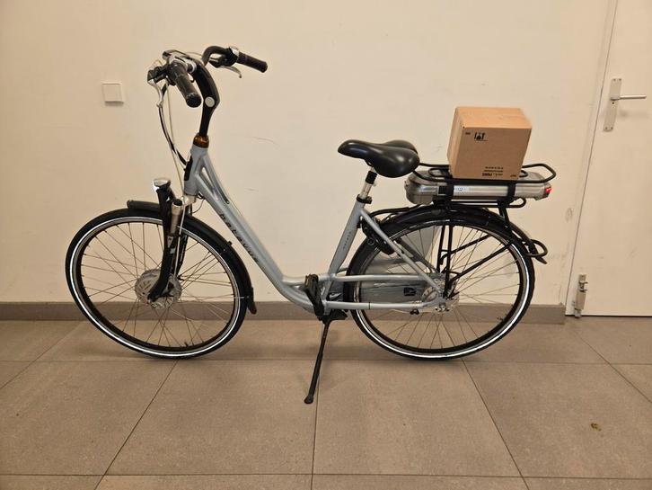 Batavus Monaco E-bike - Goed Onderhouden!, Fietsen en Brommers, Fietsen | Dames | Damesfietsen, Gebruikt, Batavus, Ophalen of Verzenden