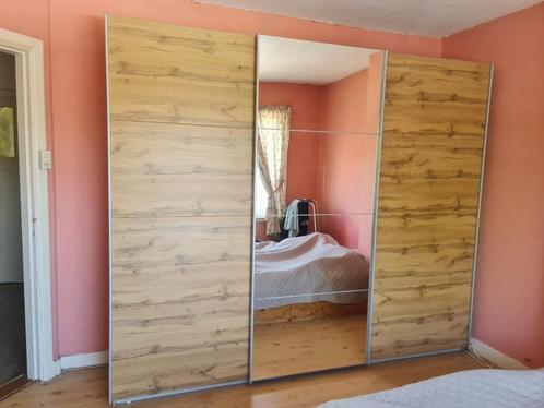 Grote kledingkast met spiegel 270cm Leveren en monteren mgl, Huis en Inrichting, Kasten | Kledingkasten, Gebruikt, 200 cm of meer