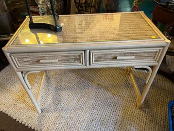 diverse site tabels wandtafels ook vintage en meer  beschikbaar voor biedingen