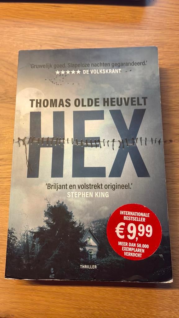 Thomas olde heuvelt - hex, Boeken, Thrillers, Ophalen of Verzenden, Gelezen