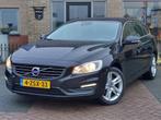 Volvo V60 2.4 D6 AWD Plug-In Hybrid | 7 persoons | Leder | T, Automaat, Zwart, Vierwielaandrijving, Traction-control