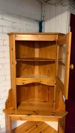 Gratis Hoekvitrinekast hout, Huis en Inrichting, Kasten | Buffetkasten, Ophalen, Minder dan 50 cm, Gebruikt, Minder dan 25 cm