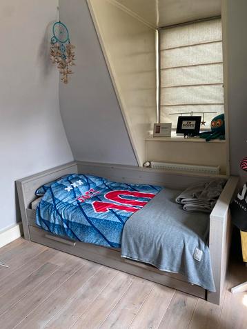 Nieuw WOOOD Dennis Bedbank, inclusief extra matras/bed beschikbaar voor biedingen