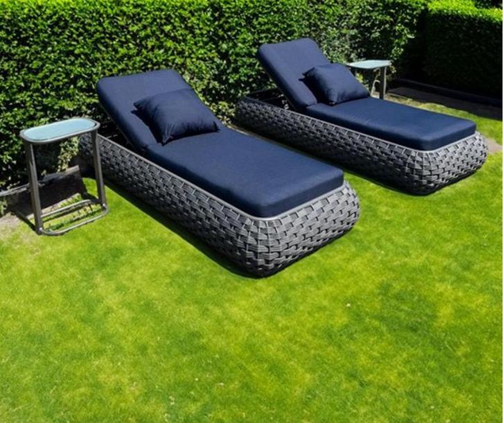 Ligbeddenset met bijzettafels nieuw in doos, Tuin en Terras, Ligbedden, Nieuw, Wicker, Ophalen