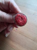 Oosterse zilveren stempelring  koraal met afbeelding, Antiek en Kunst, Ophalen of Verzenden, Zilver