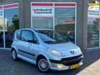 Peugeot 1007 1.4 Gentry - Nieuwe APK - Nieuwe Koppeling! - N, Voorwielaandrijving, Zwart, 4 cilinders, 4 stoelen