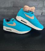 Nike air max 1 - Corduroy baltic blue (EU38,5), Ophalen of Verzenden, Nieuw, Blauw, Sneakers of Gympen