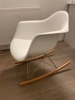 Witte Schommelstoel - Design Klassieker, Huis en Inrichting, Ophalen, Kunststof, Gebruikt, 75 tot 100 cm