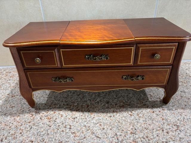 Vintage muziekdoos, juwelendoosje., Antiek en Kunst, Curiosa en Brocante, Ophalen of Verzenden