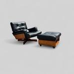 Leather lounge and ottoman model 401 by M. Taro for Cinova, Ophalen, Zo goed als nieuw