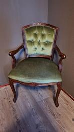 Klassieke warme groene velvet stoel, Antiek en Kunst, Antiek | Meubels | Stoelen en Banken, Ophalen of Verzenden