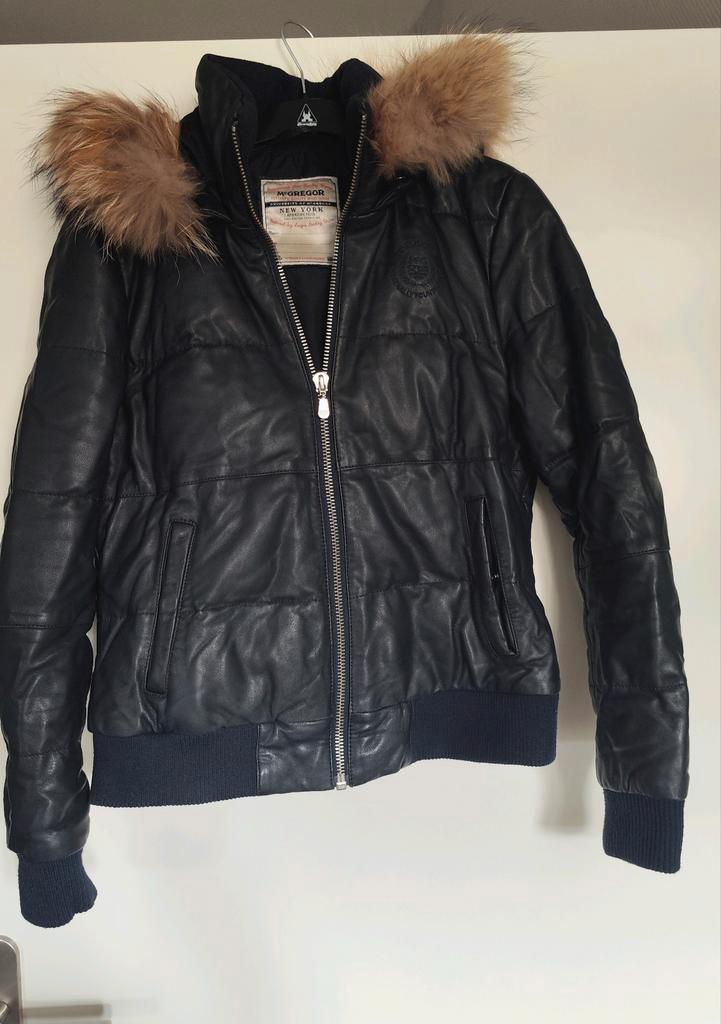 McGregor Blauw Leren Jas met Bontkraag, Kleding | Dames, Jassen | Winter, Zo goed als nieuw, Maat 38/40 (M), Blauw, Ophalen of Verzenden