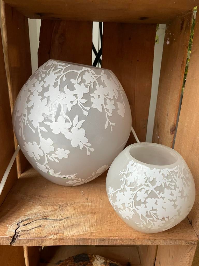 Set ikea Knubbig bollen tafellampen klein en groot, Vintage, Ophalen of Verzenden, Minder dan 50 cm, Glas