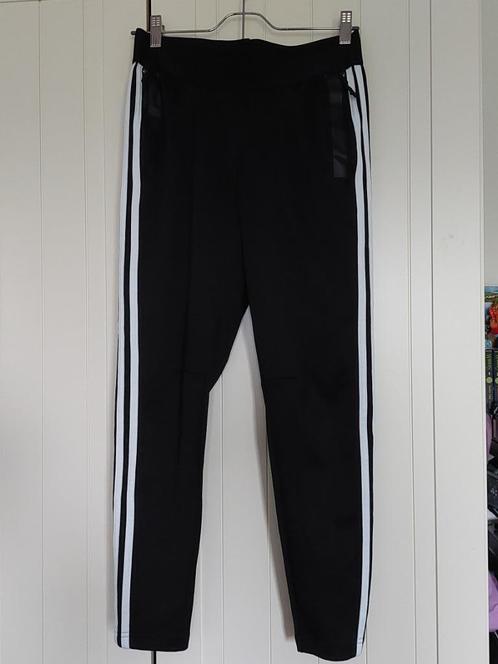 Adidas broek, Kleding | Dames, Sportkleding, Zo goed als nieuw, Overige typen, Maat 34 (XS) of kleiner, Zwart, Verzenden