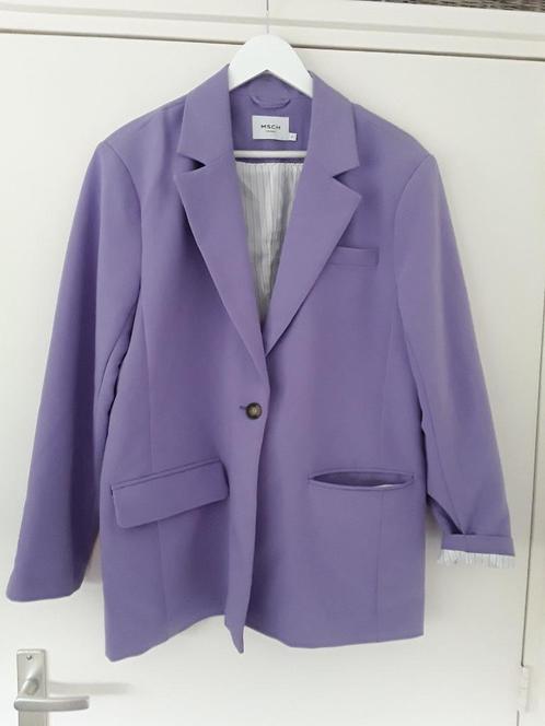 MSCH Paars Colbert Jasje Met Knoop Maat M, Kleding | Dames, Jasjes, Kostuums en Pakken, Nieuw, Jasje, Maat 38/40 (M), Paars, Verzenden