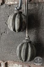 Houten klos ornament hanger leren veter hang stoer sober, Verzenden, Nieuw