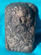 BRONZEN PAPIERGEWICHT ROSS HOLIDAYS GREEN MAN BRITS 1980s, Verzenden, Reclamebord